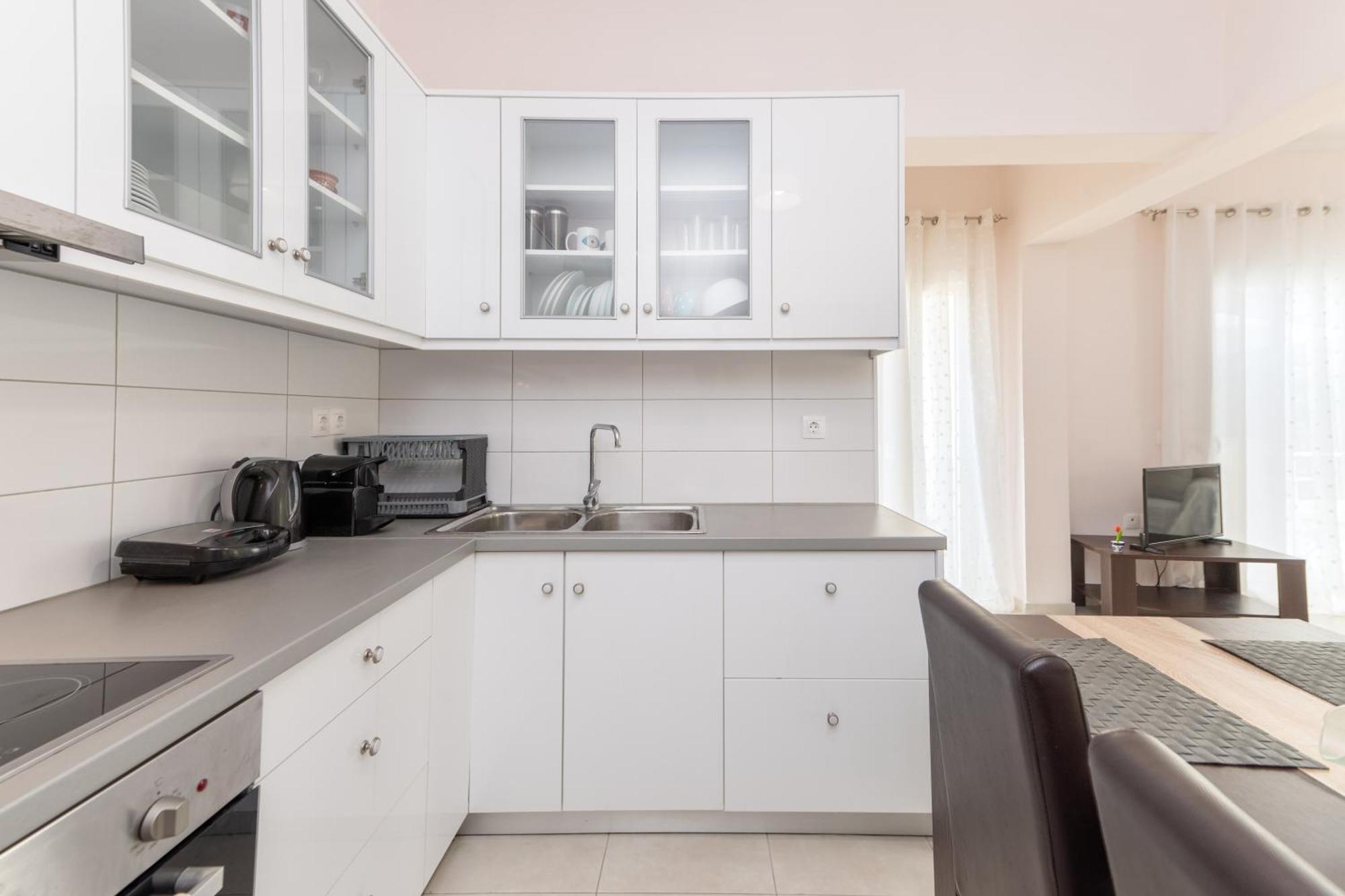 Lazaros Apartments Gouviá Extérieur photo