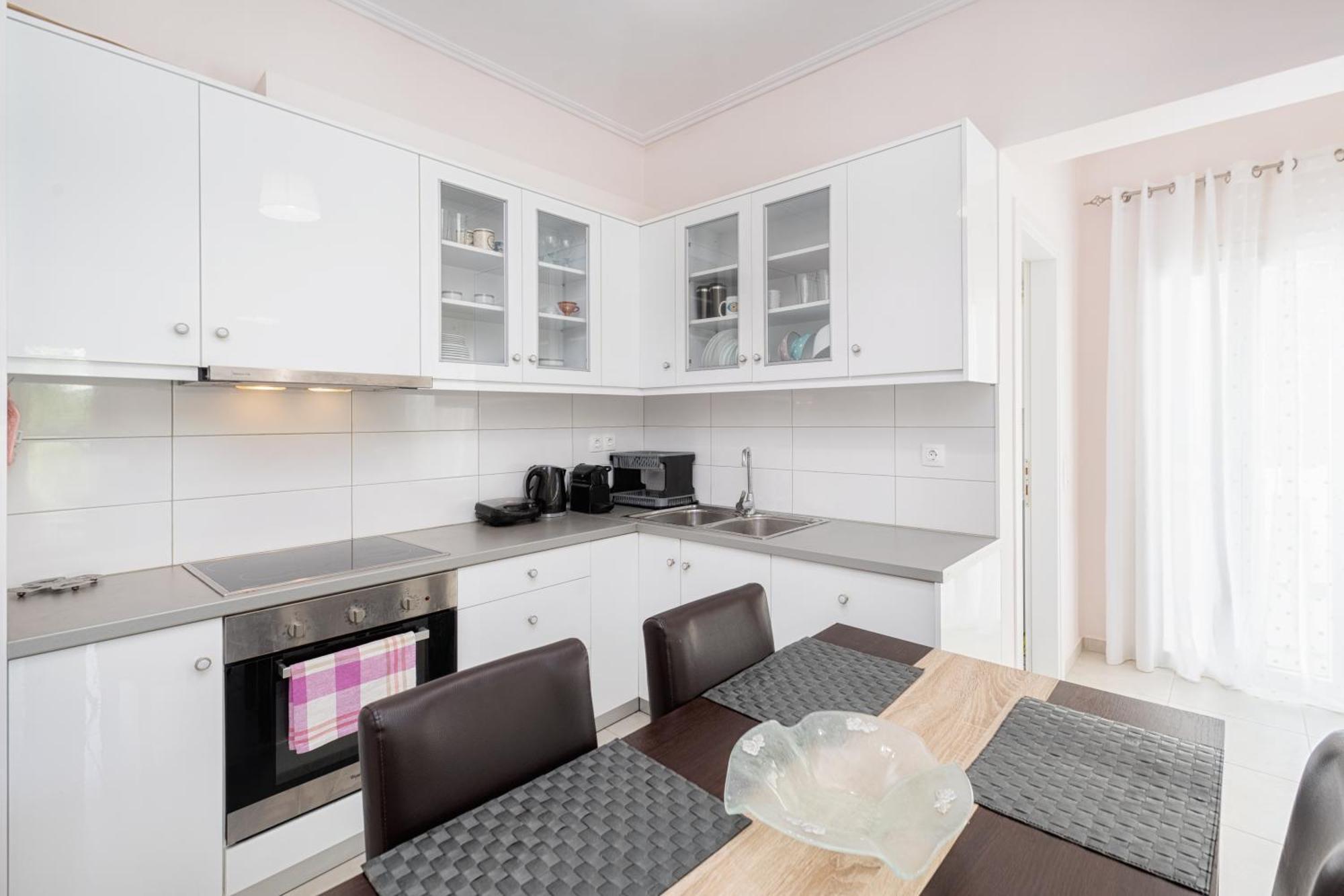 Lazaros Apartments Gouviá Extérieur photo